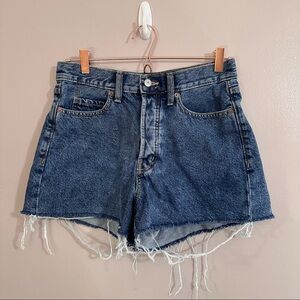Old Navy high rise, wide leg jean shorts. Size 8/29